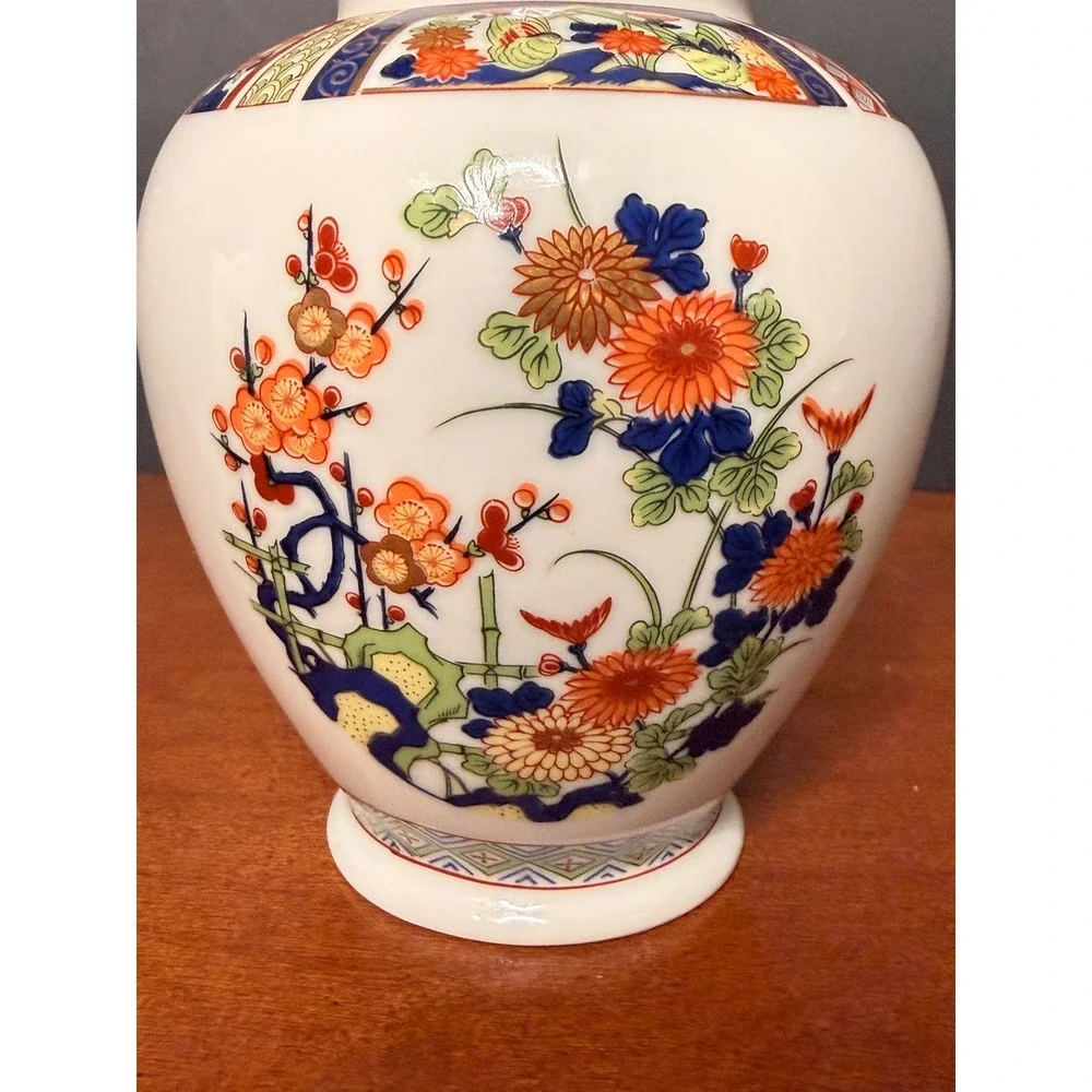 Unbranded vintage imari